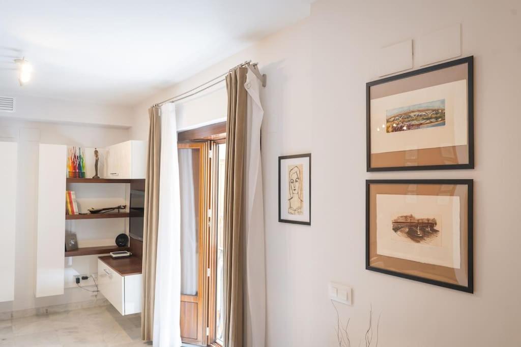 Apartamento Nuevo Junto A La Catedral De Sevilla Exterior photo