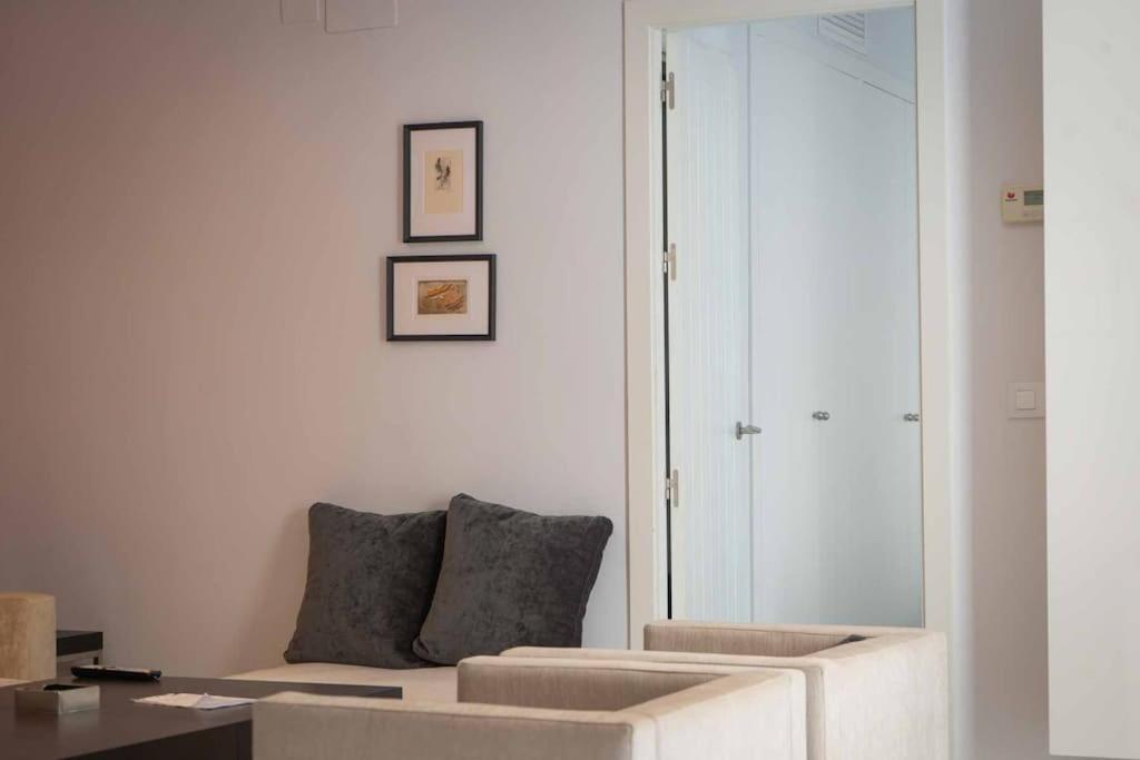 Apartamento Nuevo Junto A La Catedral De Sevilla Exterior photo